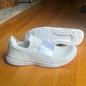 APL White Slip-On Knit Sneakers with Elastic Band